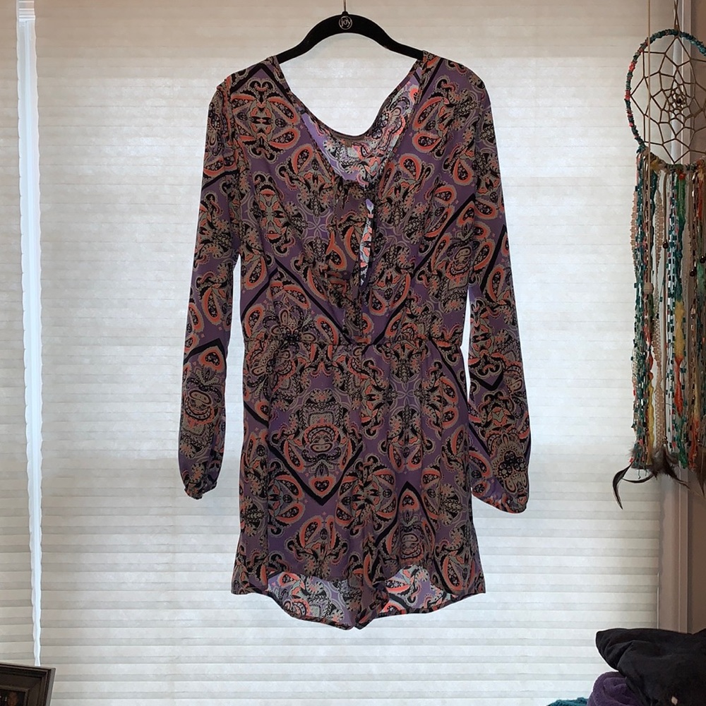 Charlotte Russe never worn size large long sleeve romper